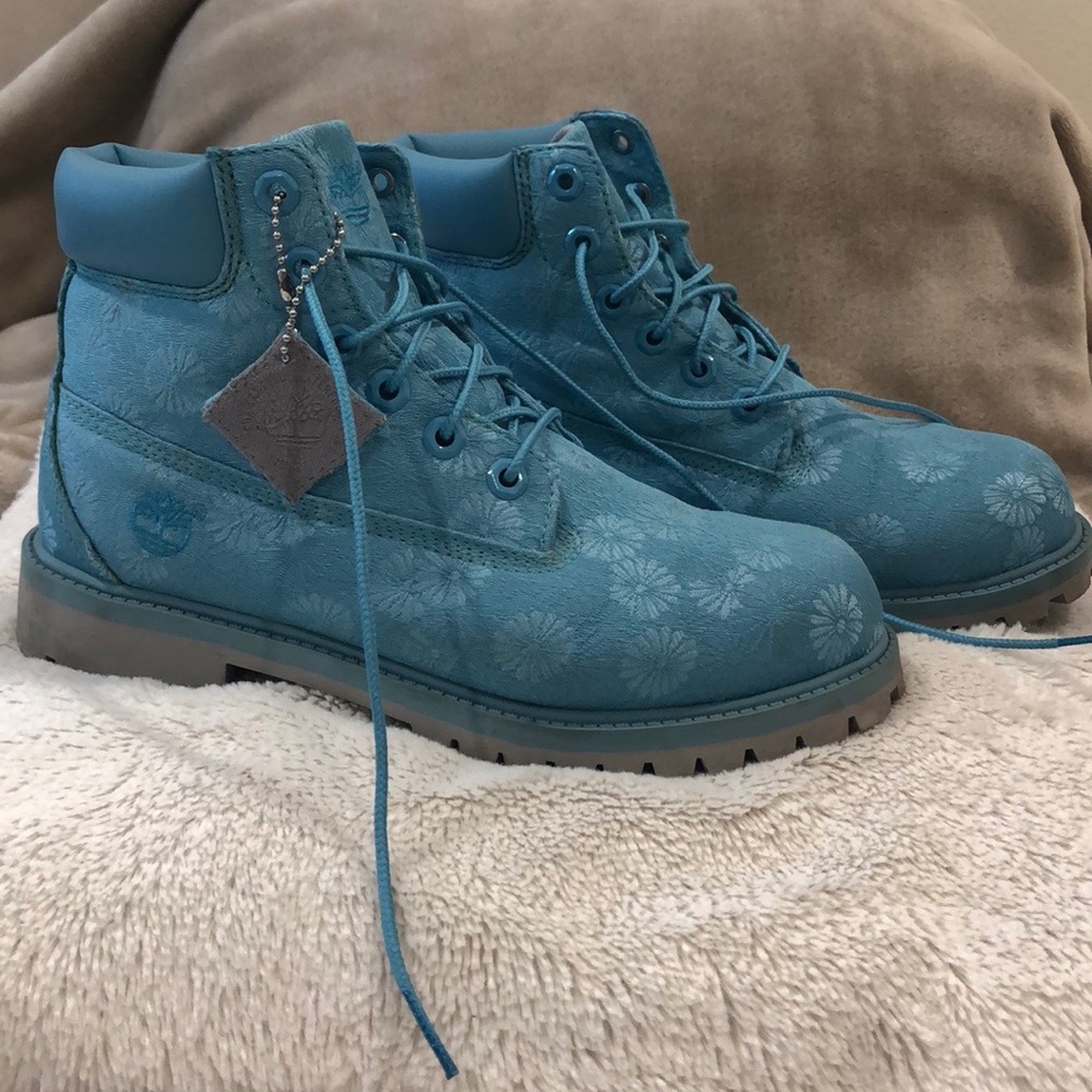Cute women’s timberland boots
